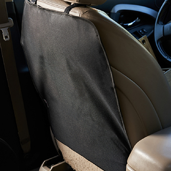 накидка защитная Rexant 80-0269 на спинку переднего сиденья автомобиля - пример использования