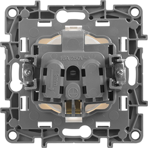 розетка 1-местная Legrand Etika с з/к - вид с тыльной стороны