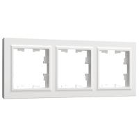 купить Брайт белый рамка 3-ая универсально  в Кирове Брайт белый рамка 3-ая универсально