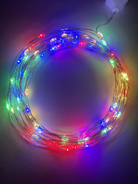 купить Гирлянда нить 10м мультицвет 100свд с контроллером IP20 серебро провод статич.свечение в Кирове Гирлянда нить 10м мультицвет 100свд с контроллером IP20 серебро провод статич.свечение
