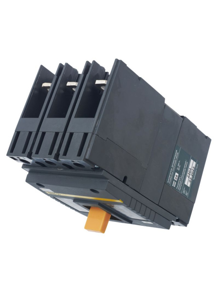 купить Автомат 3Р 63А 35кА ВА88-35 IEK в Кирове Автомат 3Р 63А 35кА ВА88-35 IEK